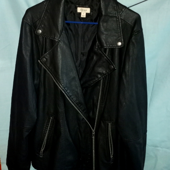 Jacket - Picture 4 of 4